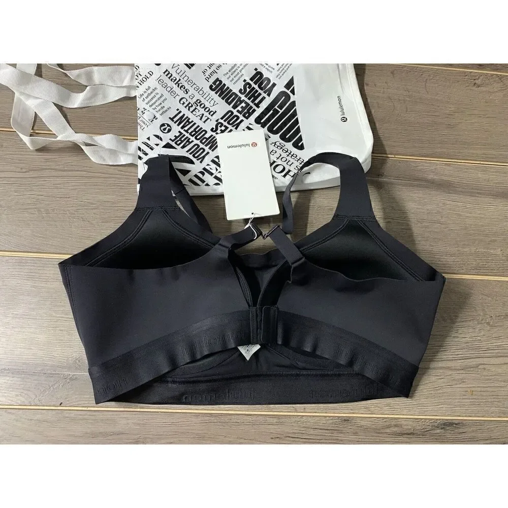 New Women's Lululemon Fine Form Bra - Black - $78 MSRP -